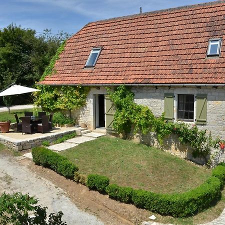 ホテルDomaine De La Greze Murat エクステリア 写真