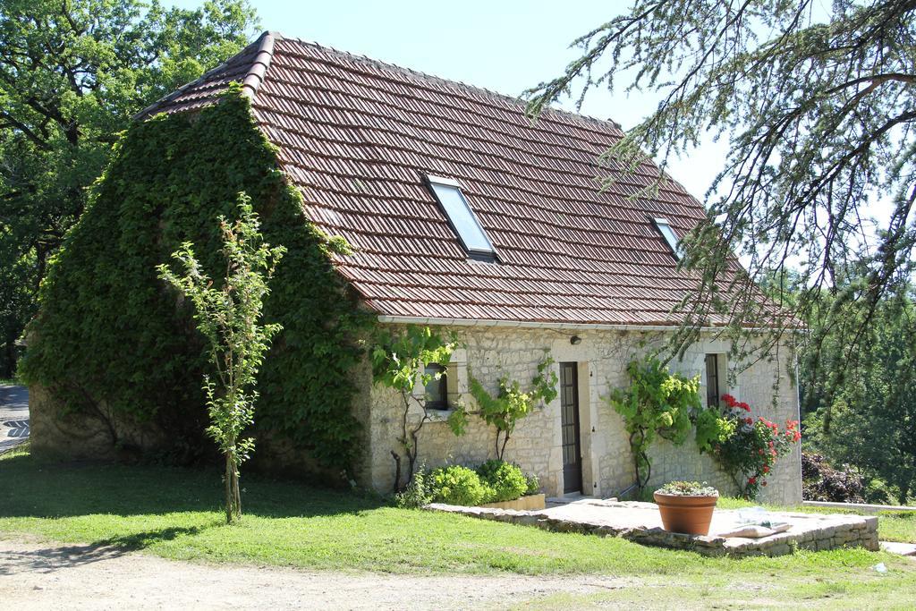 ホテルDomaine De La Greze Murat 部屋 写真
