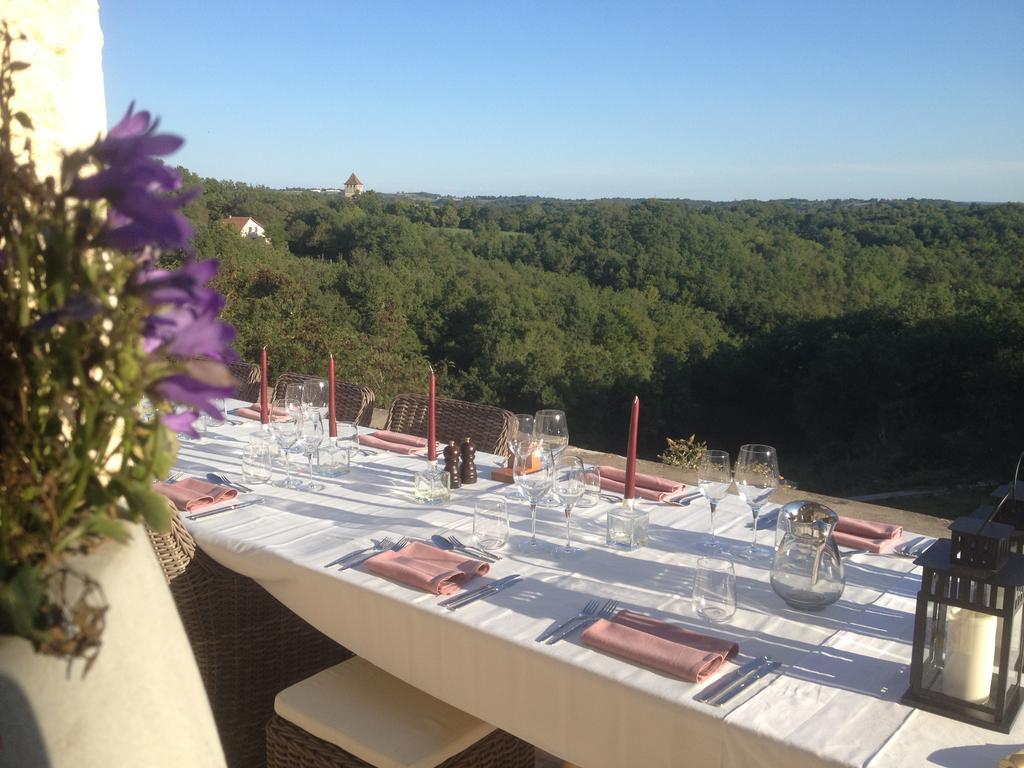 ホテルDomaine De La Greze Murat エクステリア 写真